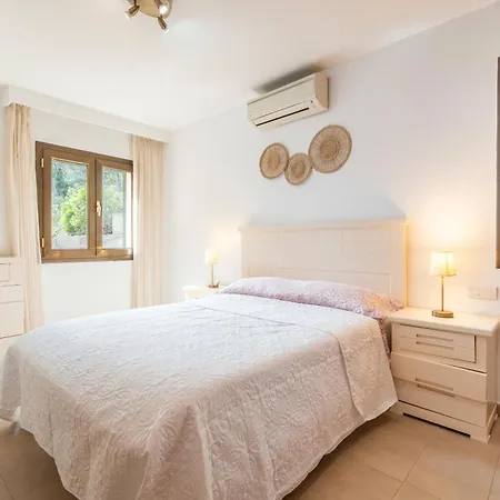 Hébergement de vacances Ca Nostra *